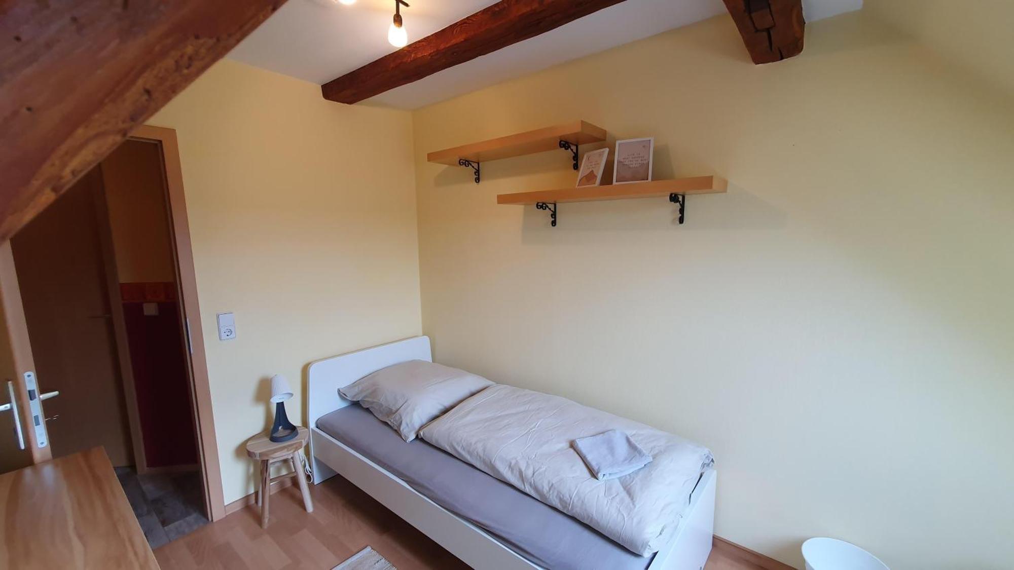 Ferienwohnung Im Gutshof Direkt Gegenueber Dem Schloss, Rhododendronpark Mit Terrasse Und Wlan Kromlau Bagian luar foto