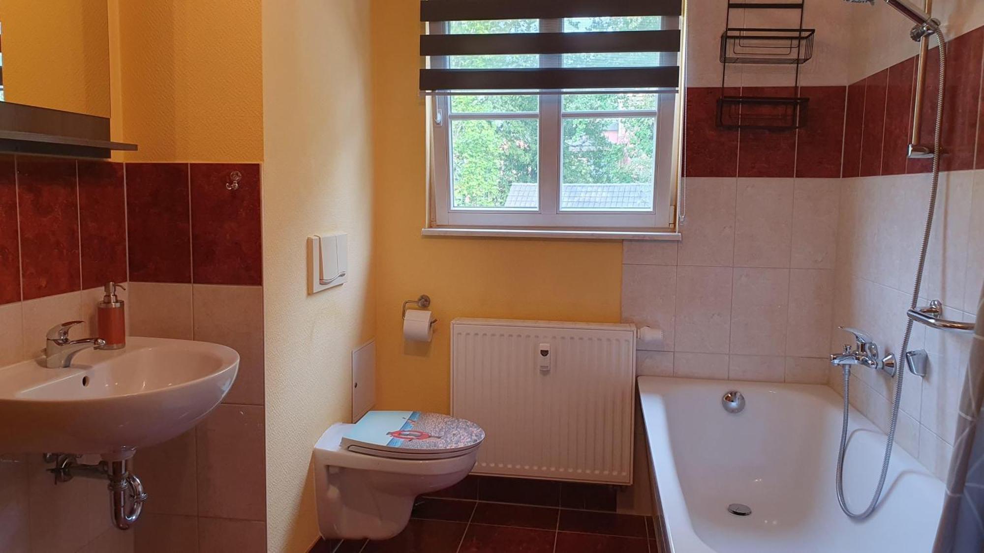 Ferienwohnung Im Gutshof Direkt Gegenueber Dem Schloss, Rhododendronpark Mit Terrasse Und Wlan Kromlau Bagian luar foto